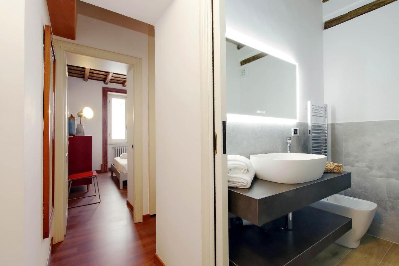 Ych-Farnese Charme Apartamento Roma Exterior foto