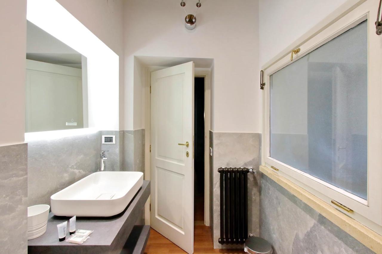 Ych-Farnese Charme Apartamento Roma Exterior foto